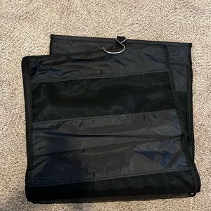 Miche shell storage hanger